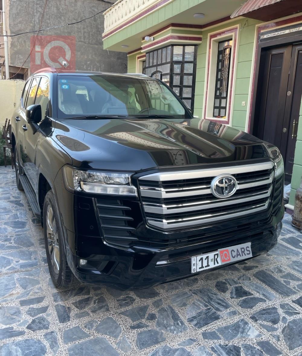 تويوتا لاندكروزر